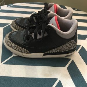 Jordan Retro 3 Sneakers